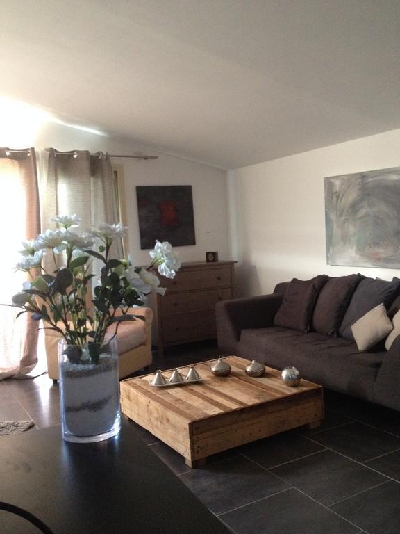 Gite Au Coeur De La Provence & Spa Saint Cannat Ruang foto